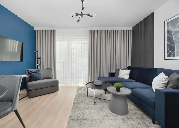 Eleganckie We Wroclawiu Z Parkingiem I Biurkiem Do Pracy Zdalnej By Renters דירה ורוצלב