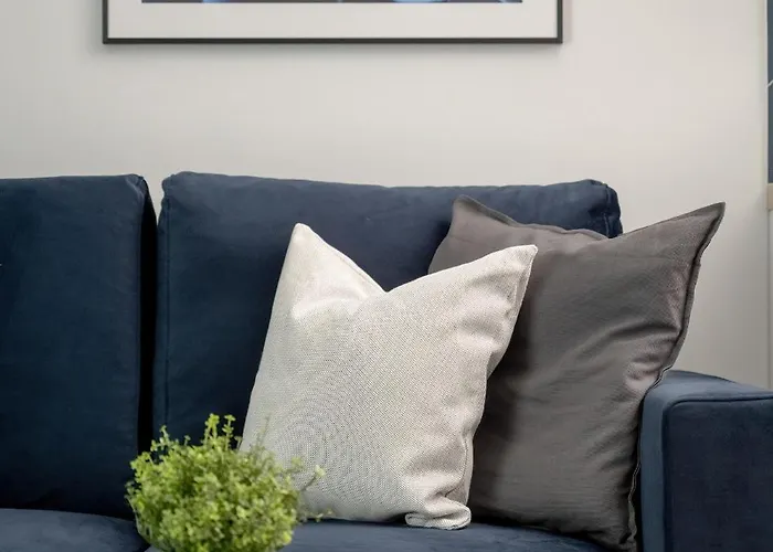 Eleganckie We Wroclawiu Z Parkingiem I Biurkiem Do Pracy Zdalnej By Renters דירה