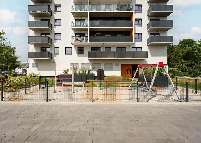 Eleganckie We Wroclawiu Z Parkingiem I Biurkiem Do Pracy Zdalnej By Renters דירה