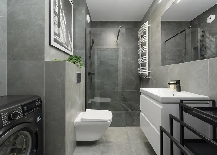 Eleganckie We Wroclawiu Z Parkingiem I Biurkiem Do Pracy Zdalnej By Renters