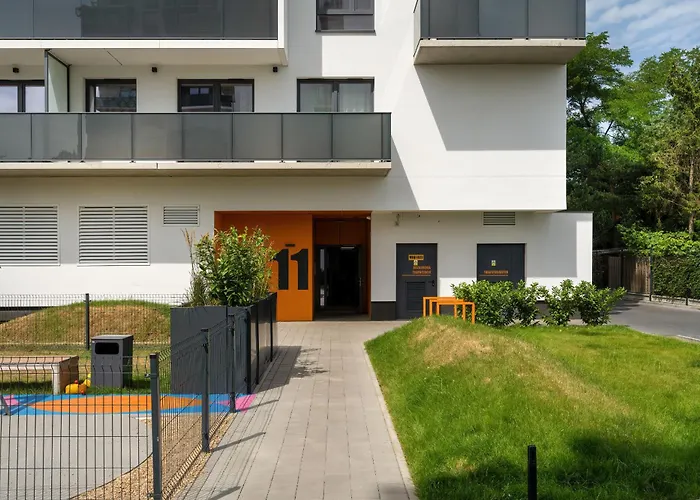 Eleganckie We Wroclawiu Z Parkingiem I Biurkiem Do Pracy Zdalnej By Renters